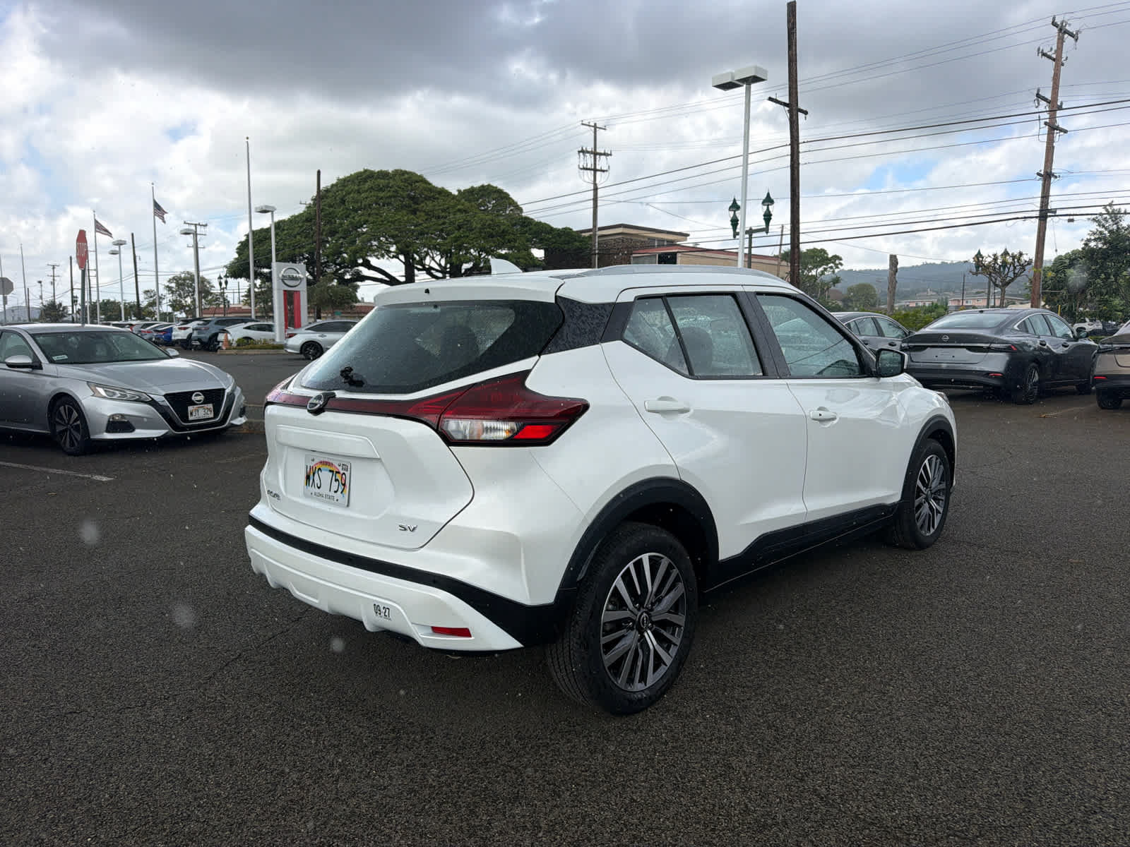 Certified 2023 Nissan Kicks SV FWD image 3