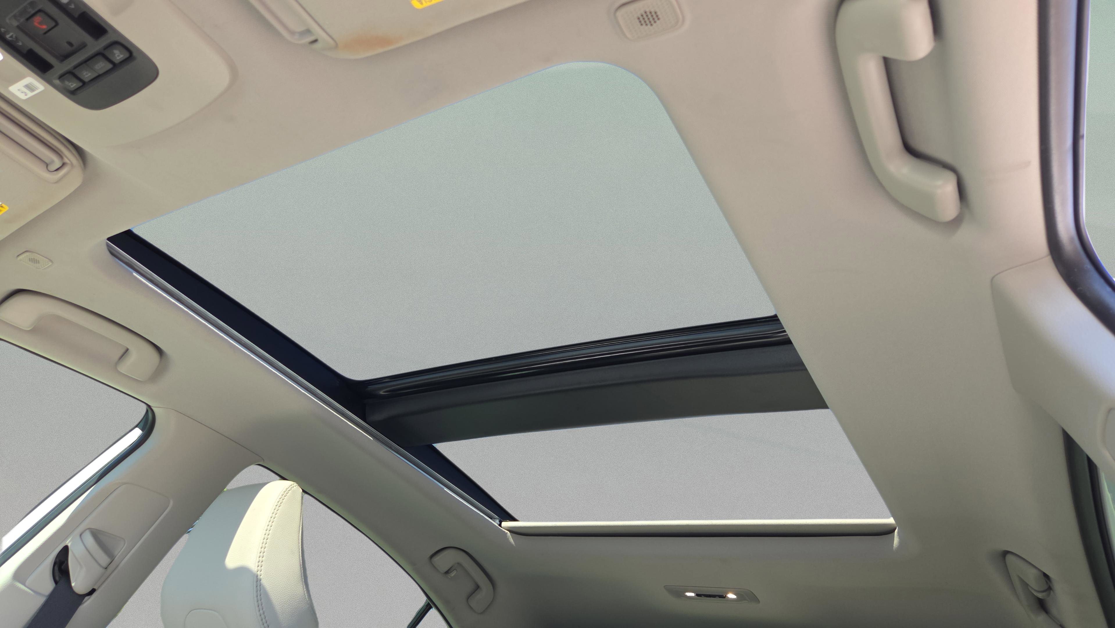 Certified 2025 Toyota Camry XLE image 19