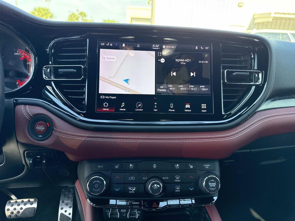 Used 2021 Dodge Durango SRT Hellcat w/ Premium Interior Group AWD/4WD image 25