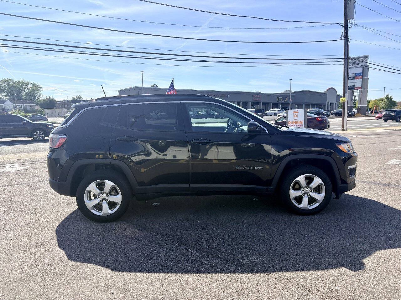 Used 2019 Jeep Compass Latitude w/ Popular Equipment Group AWD/4WD image 7