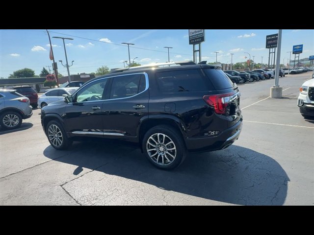 Certified 2023 GMC Acadia Denali w/ Denali Ultimate Package AWD/4WD image 6