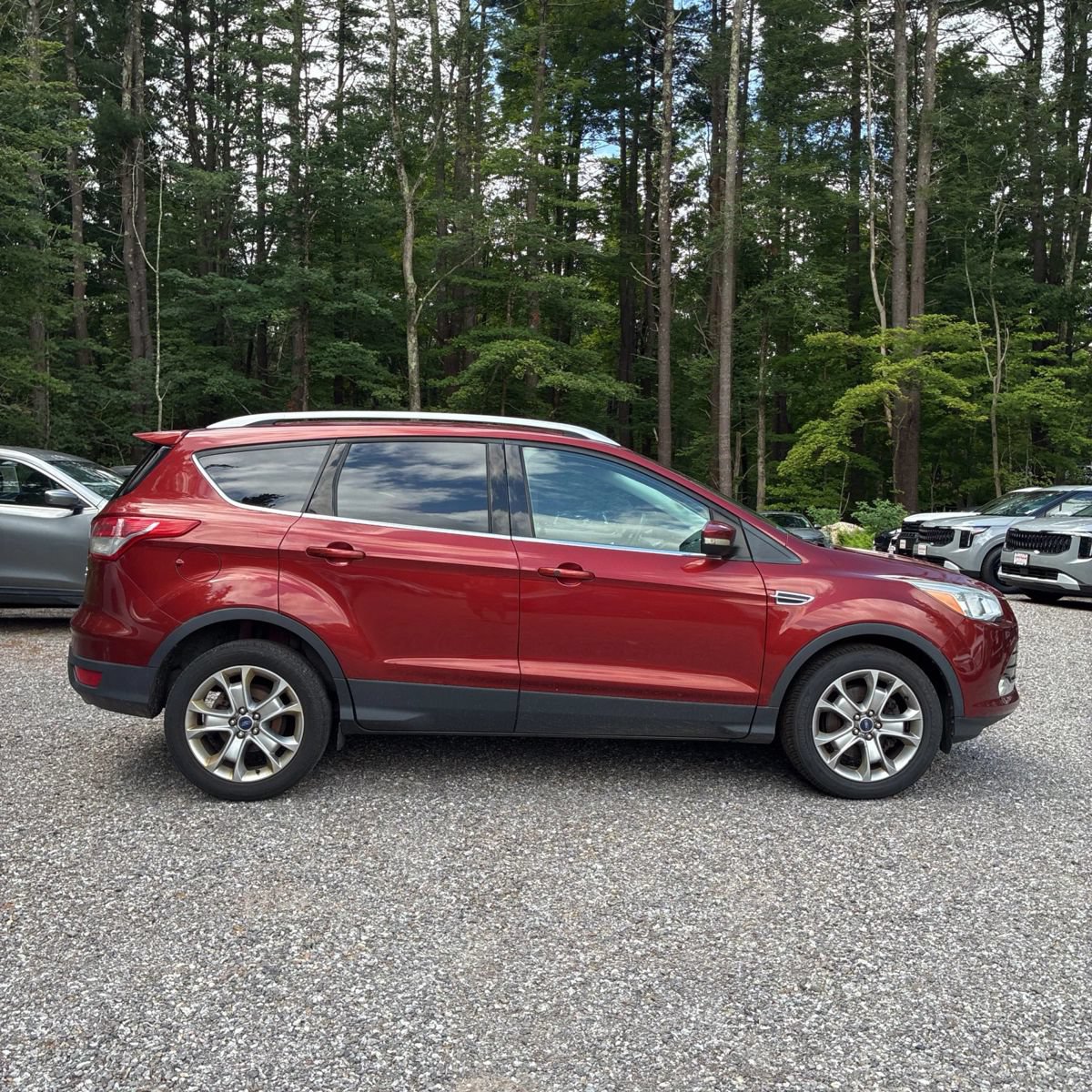 Used 2016 Ford Escape Titanium AWD/4WD image 5
