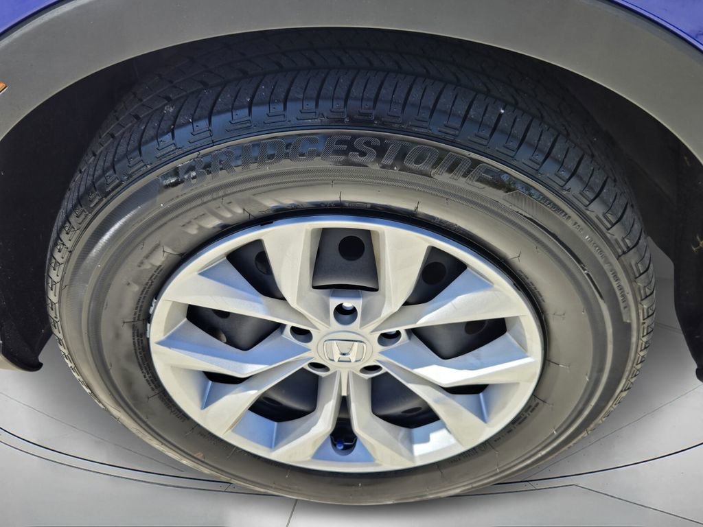 Certified 2024 Honda CR-V LX image 9