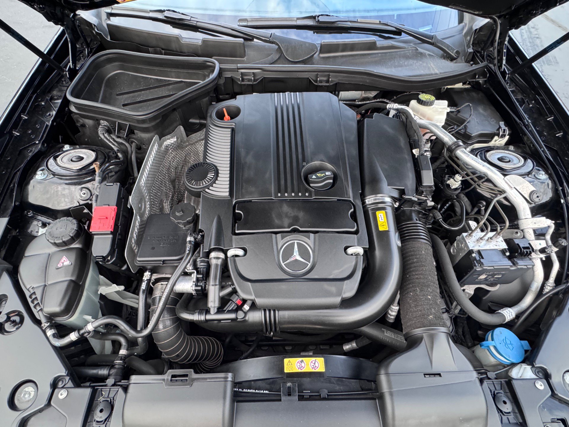 Used 2013 Mercedes-Benz SLK 250 image 33