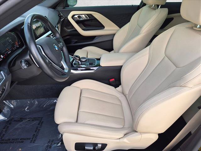 Used 2022 BMW 230i Coupe w/ Convenience Package RWD image 16