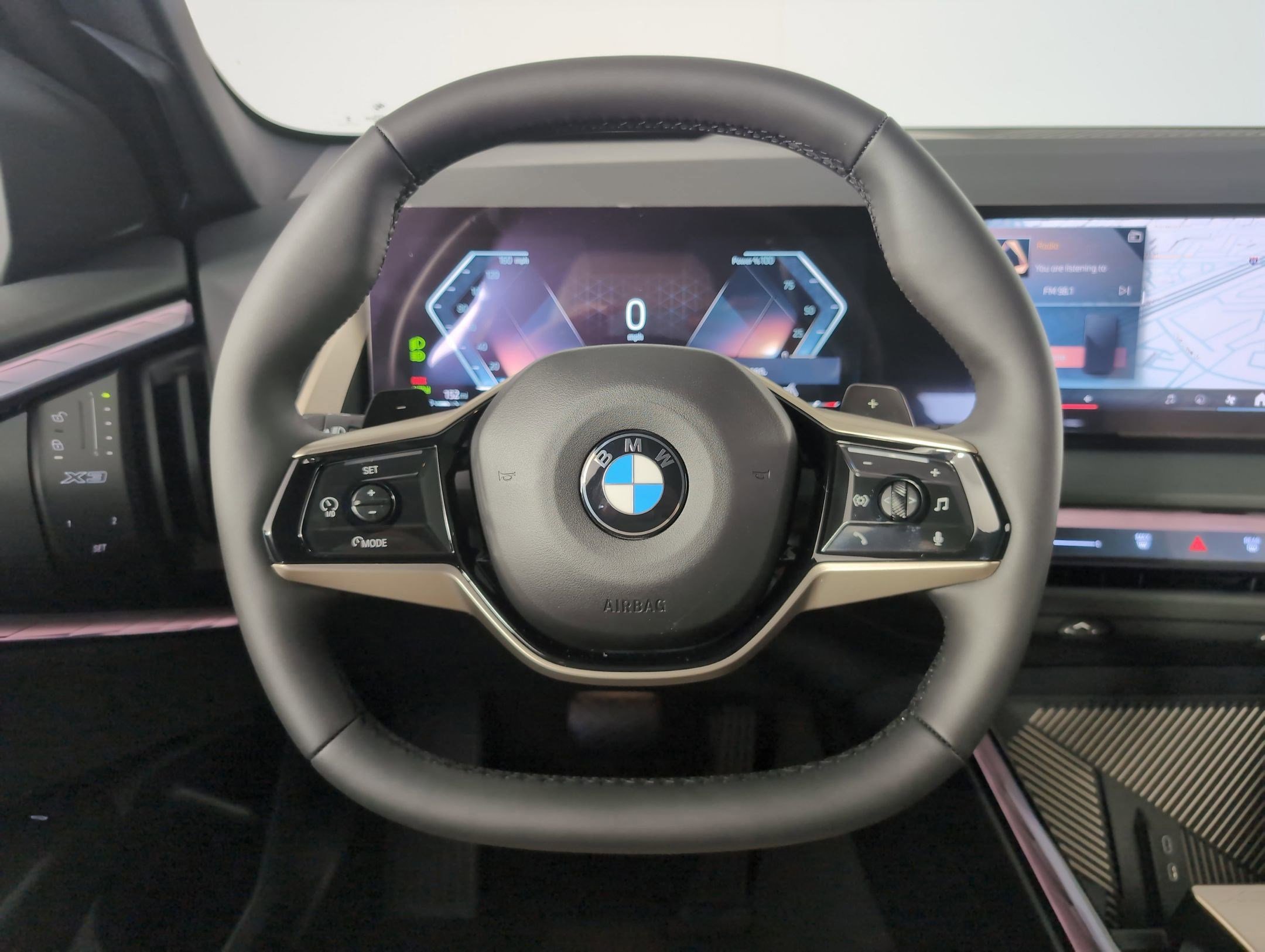 Used 2025 BMW X3 xDrive30i w/ Convenience Package image 13