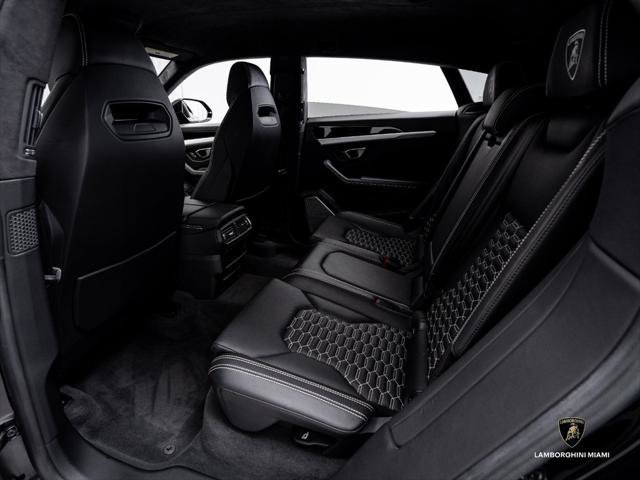 Used 2019 Lamborghini Urus AWD/4WD image 47