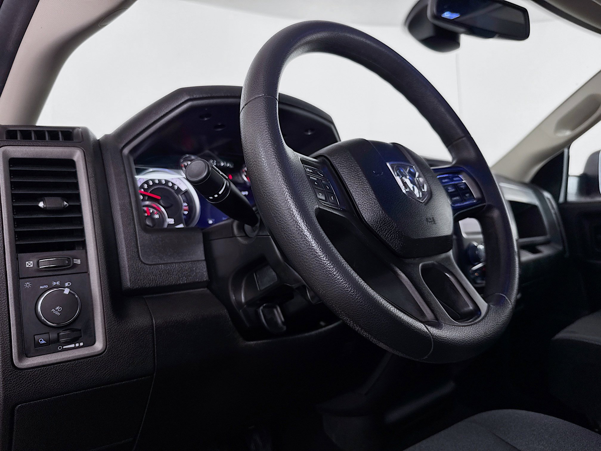 Used 2023 RAM 1500 Express w/ Wheel & Sound Group image 21