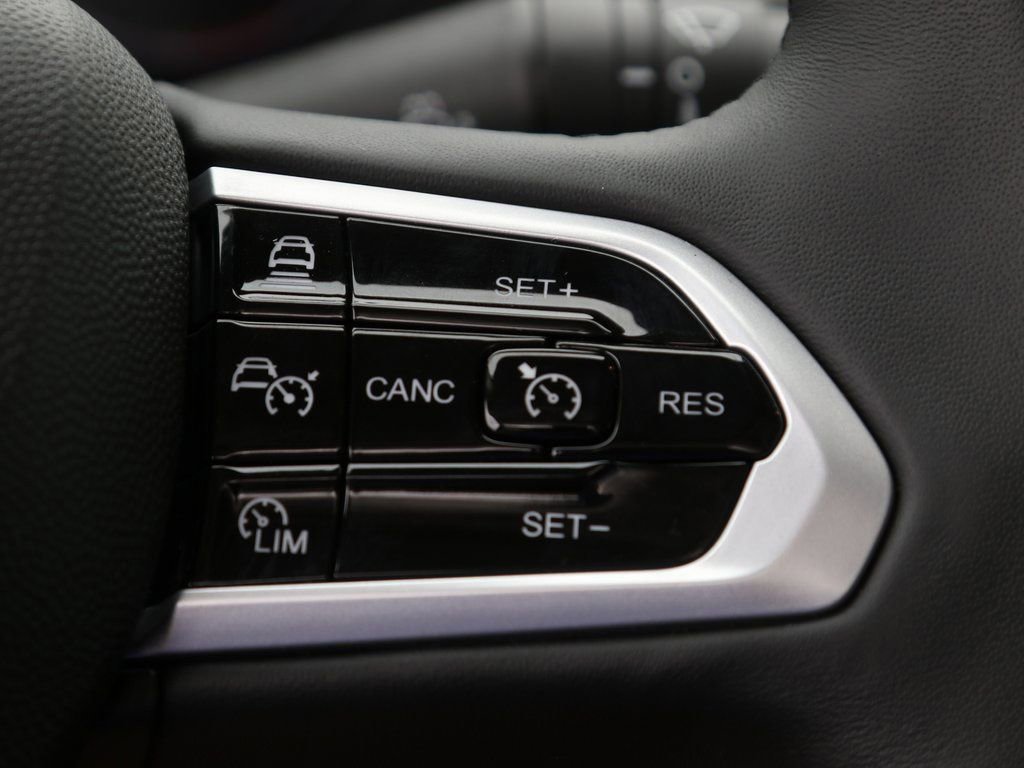 New 2024 RAM ProMaster 2500 w/ Premium Convenience Group image 14