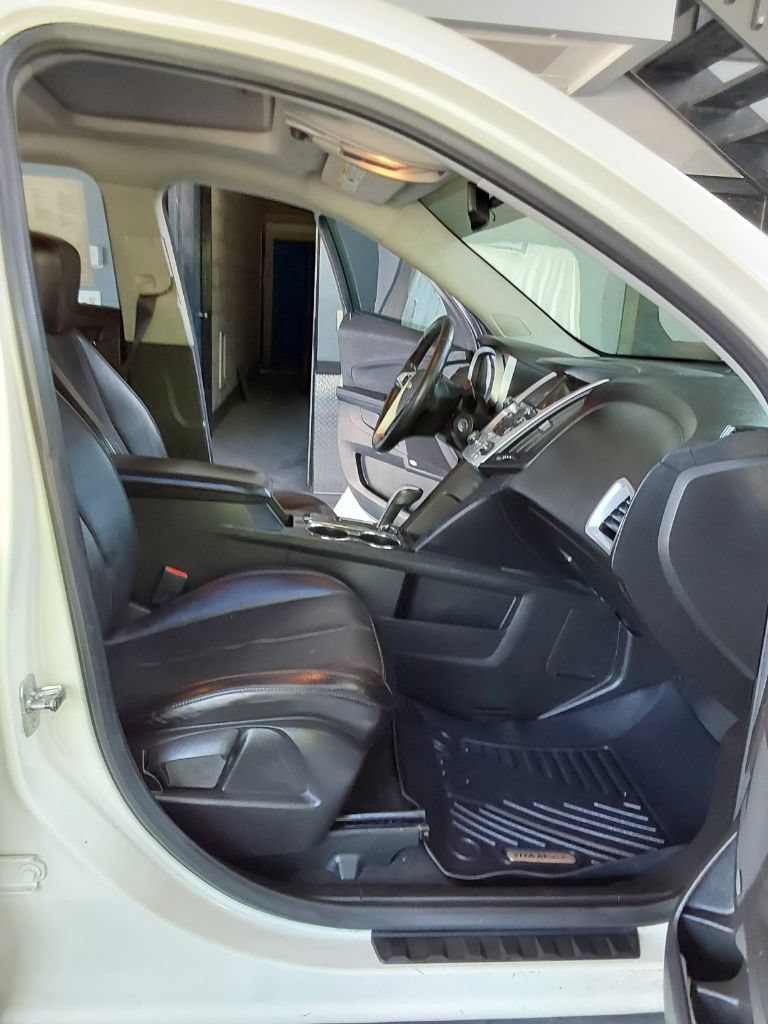 Used 2012 Chevrolet Equinox LT FWD image 14
