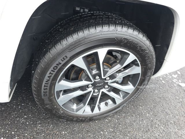 Used 2022 Jeep Grand Cherokee L Overland image 37