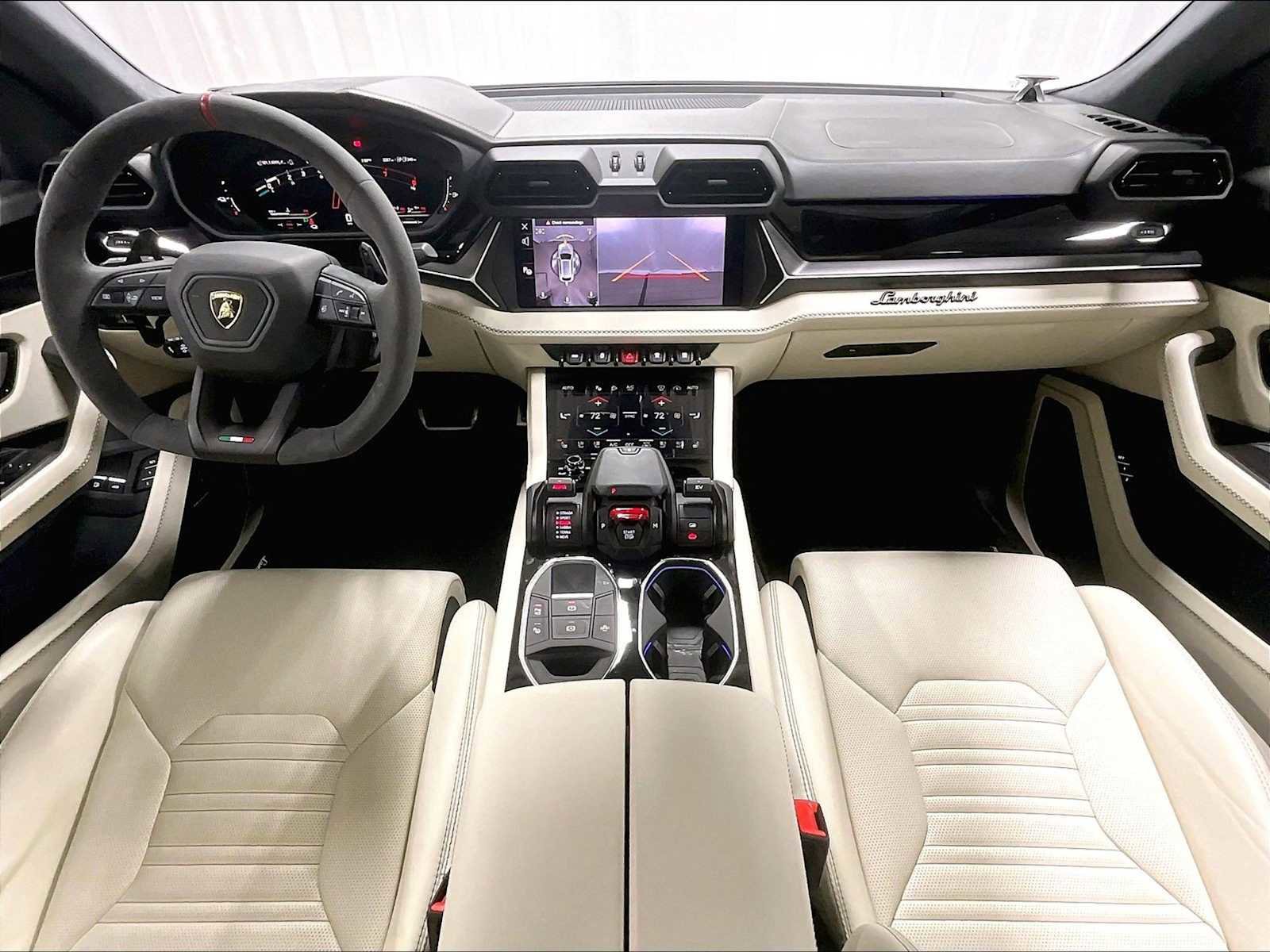 Used 2025 Lamborghini Urus SE image 17