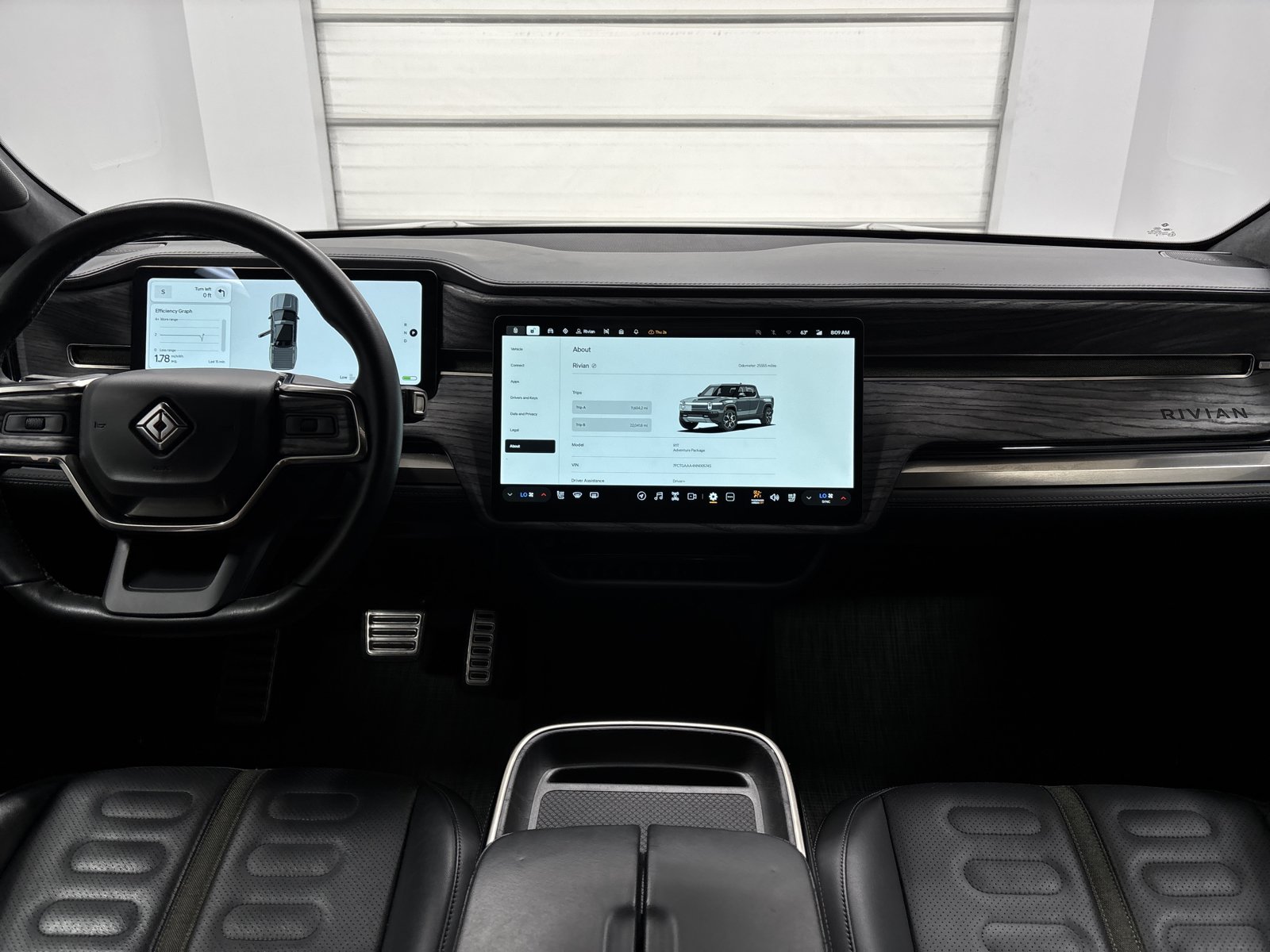 Used 2022 Rivian R1T Adventure AWD/4WD image 25