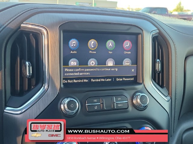 Used 2022 GMC Sierra 2500 Denali w/ Denali Black Diamond Edition AWD/4WD image 26