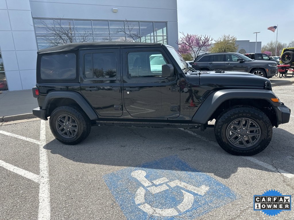 Used 2024 Jeep Wrangler Sport S image 35