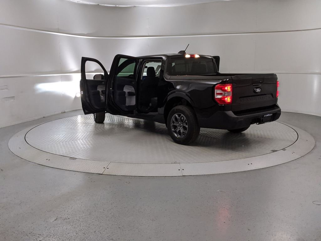 New 2026 Ford Maverick XLT image 10