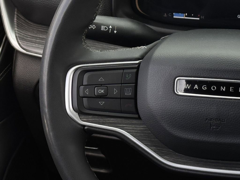 Used 2024 Jeep Wagoneer Series II w/ Flexible Seating Group image 14