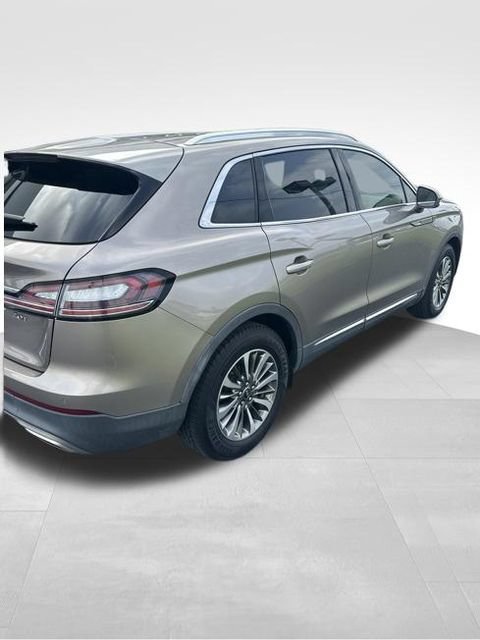 Used 2019 Lincoln Nautilus Select FWD image 6