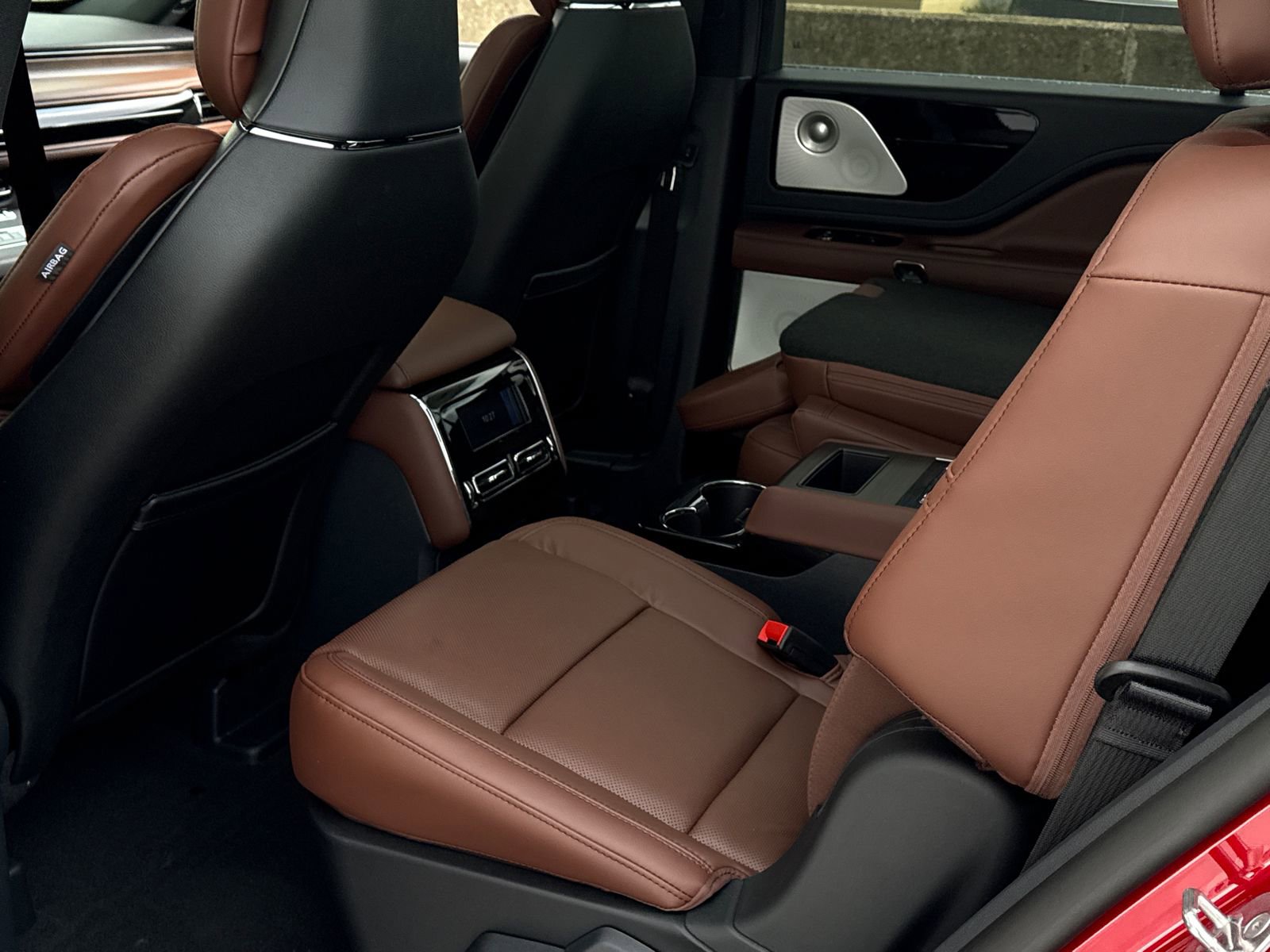 New 2026 Lincoln Aviator Reserve image 18