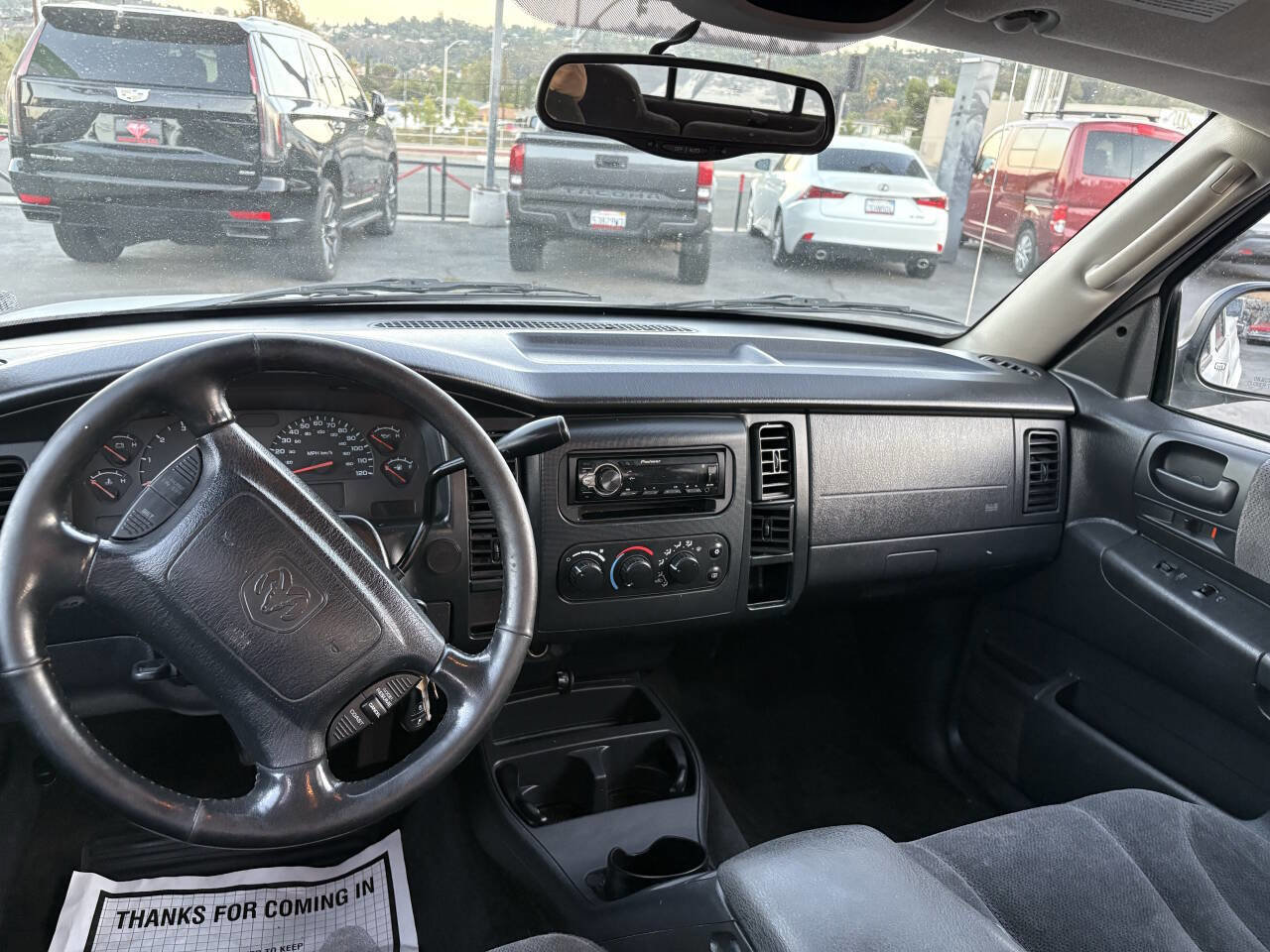 Used 2004 Dodge Dakota SLT w/ Deluxe Convenience Group image 3