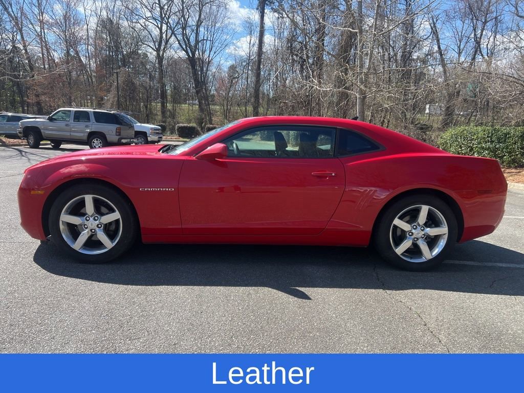 Used 2010 Chevrolet Camaro LT image 3