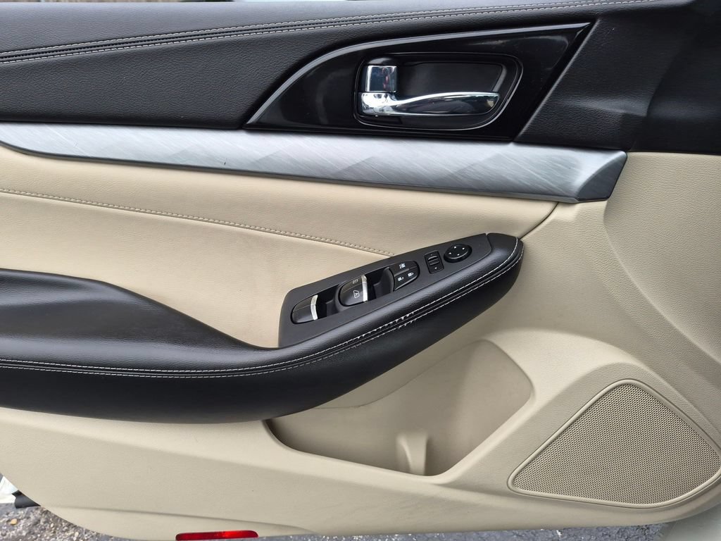 Used 2016 Nissan Maxima 3.5 SL FWD image 19