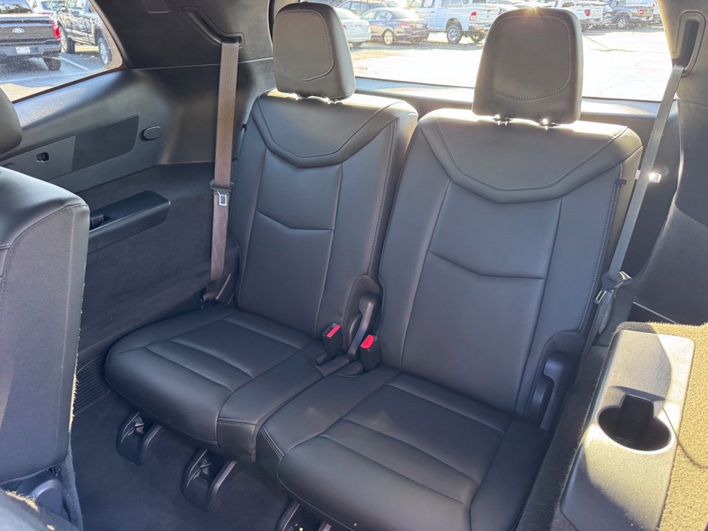 Used 2024 Cadillac XT6 Premium Luxury AWD/4WD image 35
