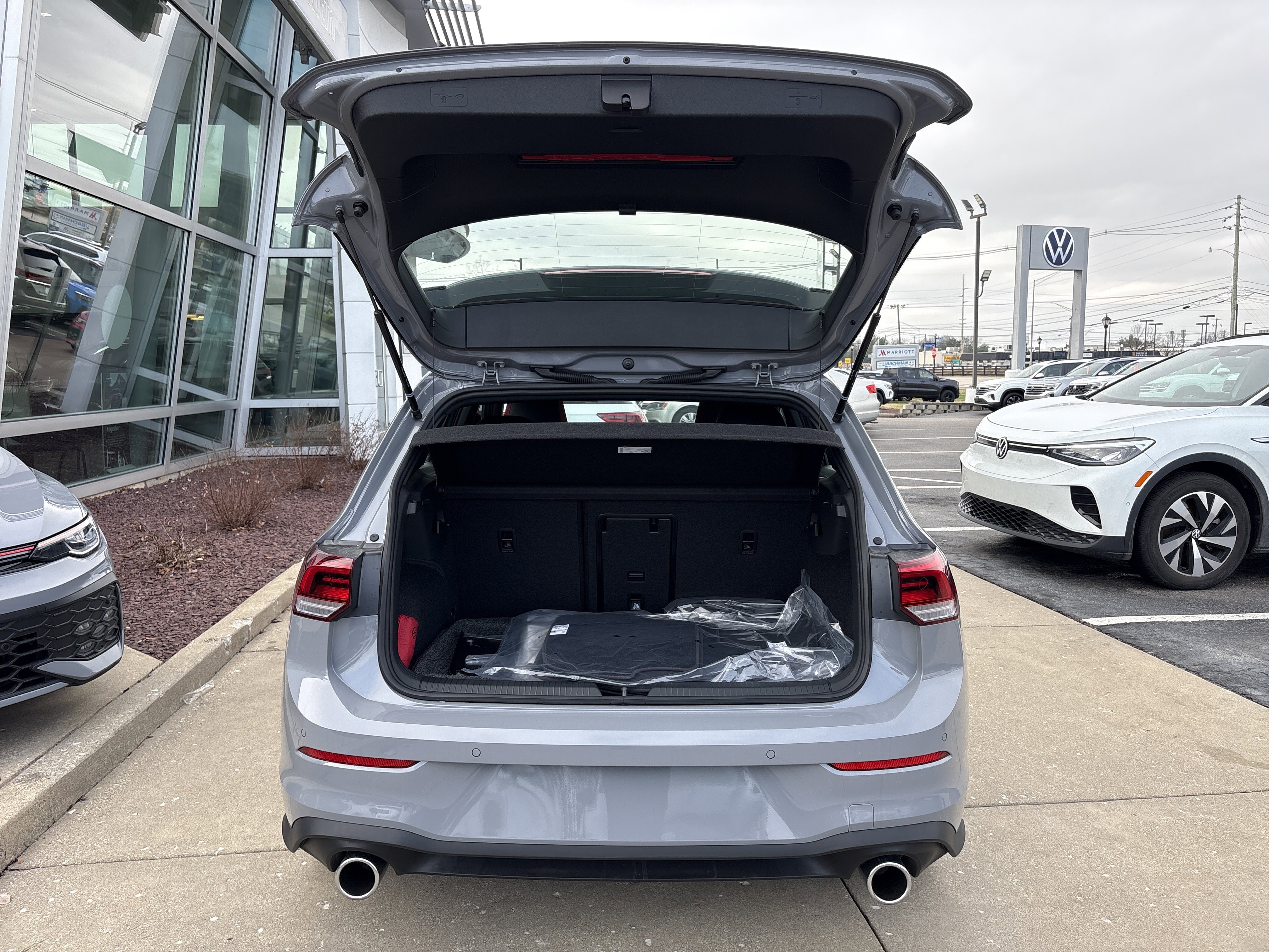 New 2026 Volkswagen GTI SE FWD image 29