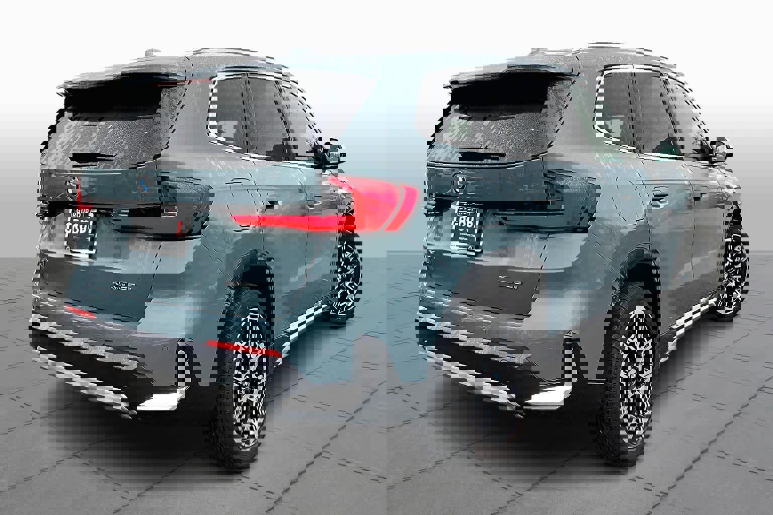 Certified 2023 BMW X1 xDrive28i w/ Premium Package image 12