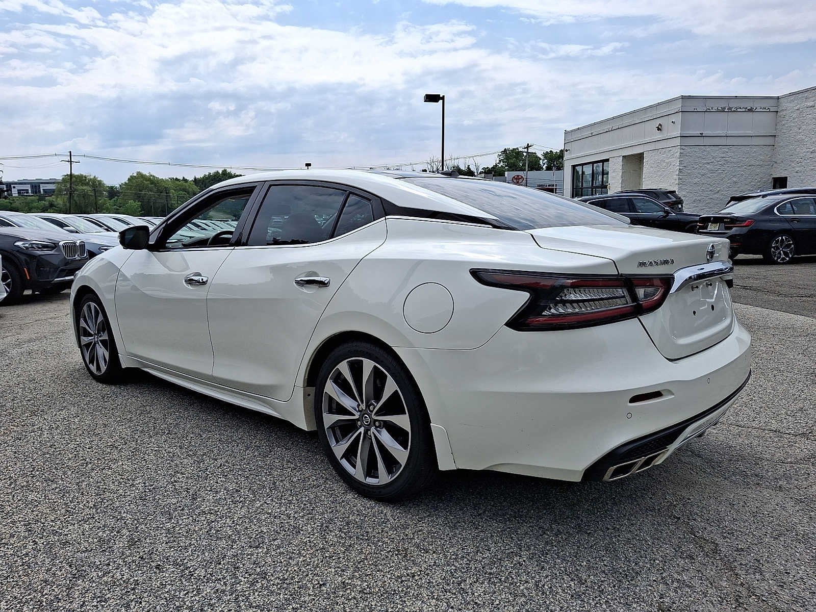Used 2021 Nissan Maxima Platinum w/ Sport Mat Group FWD image 4