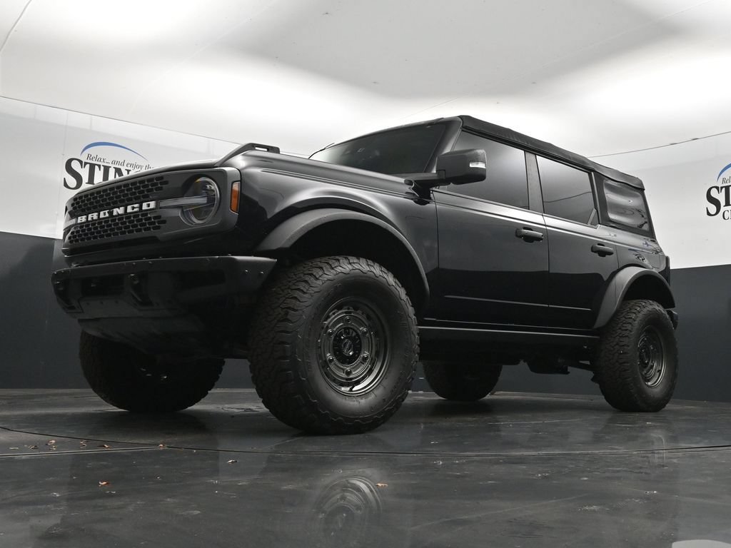 Used 2023 Ford Bronco Badlands AWD/4WD image 28