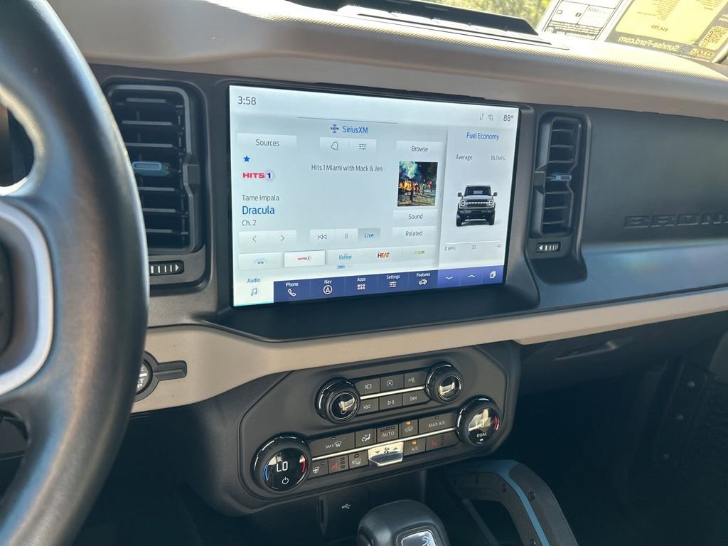 Used 2023 Ford Bronco Wildtrak image 28