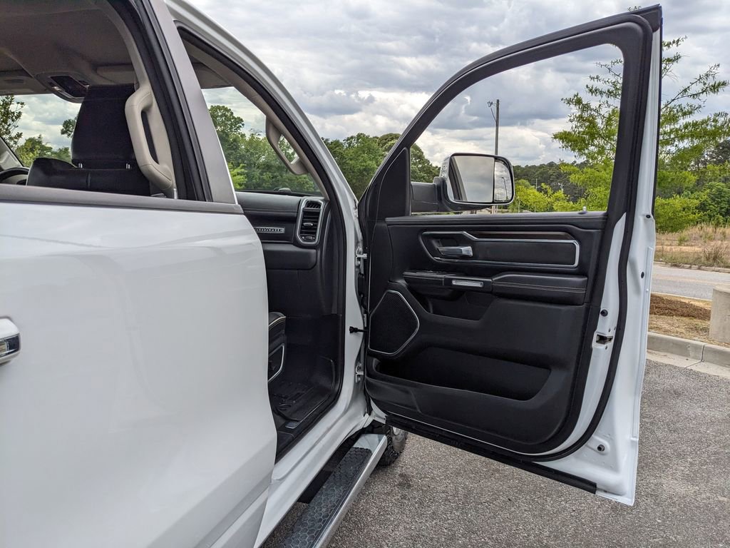 Used 2022 RAM 1500 Laramie AWD/4WD image 50