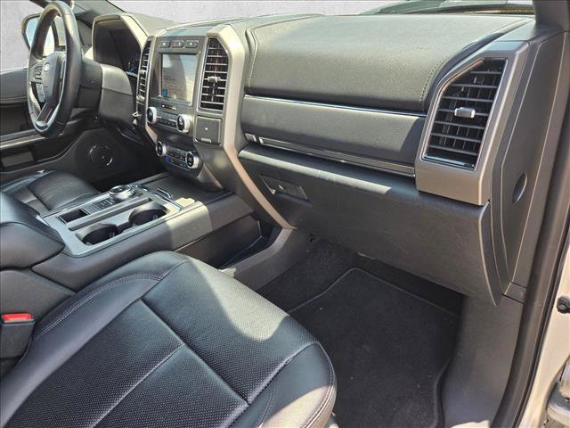 Used 2019 Ford Expedition XLT w/ Equipment Group 202A RWD image 23