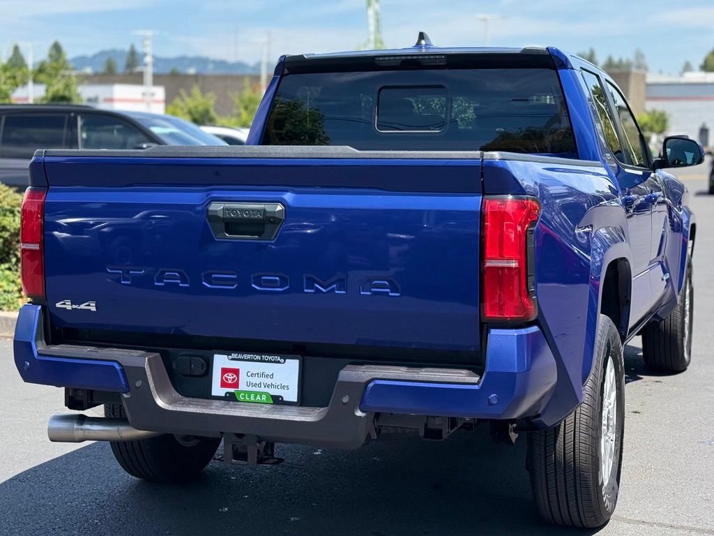 Certified 2025 Toyota Tacoma SR5 AWD/4WD image 5
