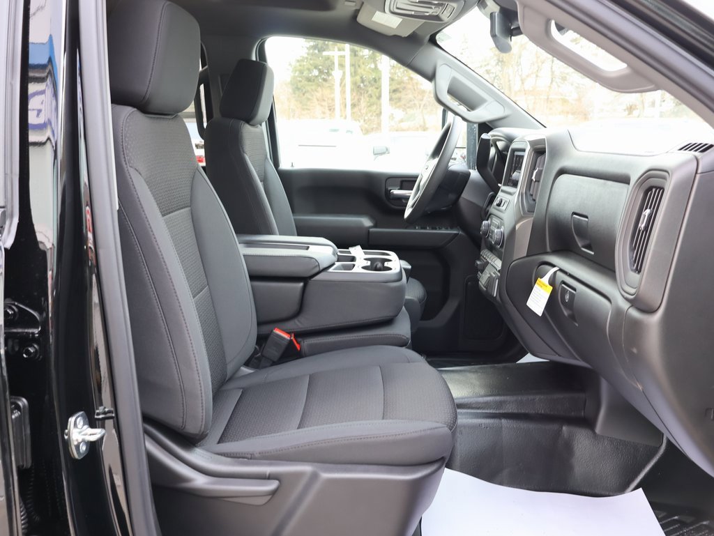 New 2026 Chevrolet Silverado 3500 W/T image 39