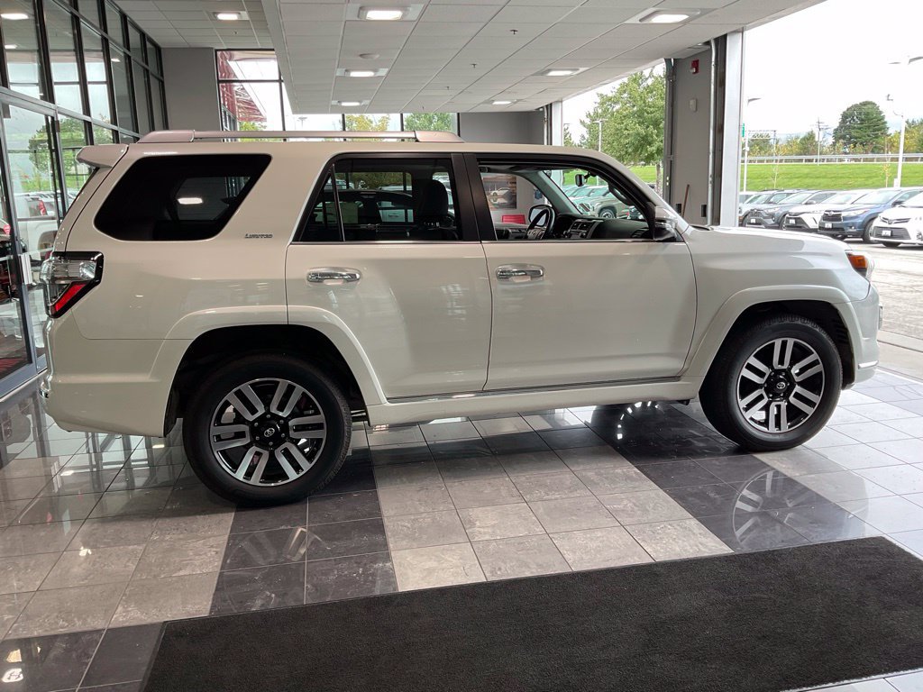 Used 2019 Toyota 4Runner Limited AWD/4WD image 6