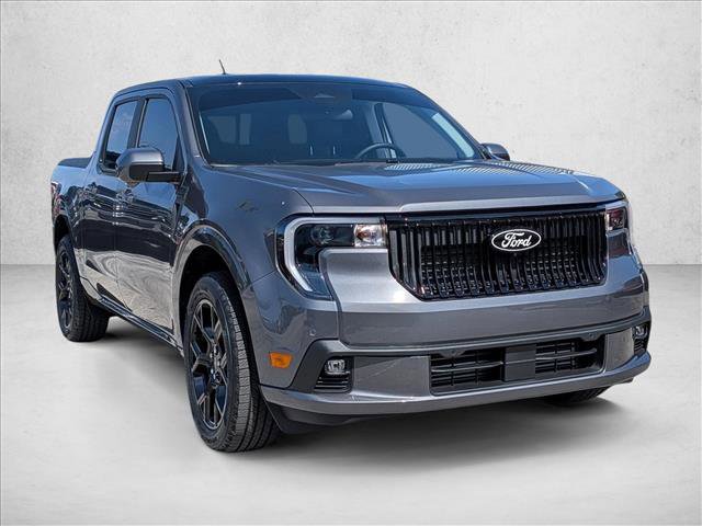 Used 2025 Ford Maverick Lobo AWD/4WD image 3