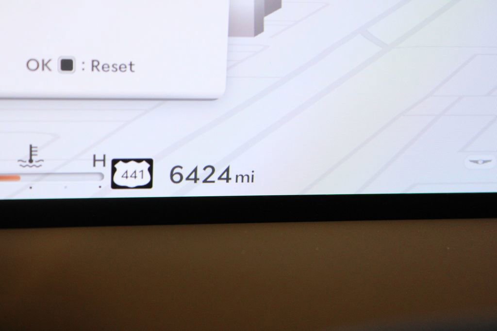 Used 2025 Genesis G80 2.5T image 26