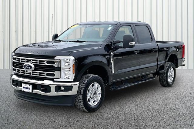 Used 2025 Ford F250 XLT image 2