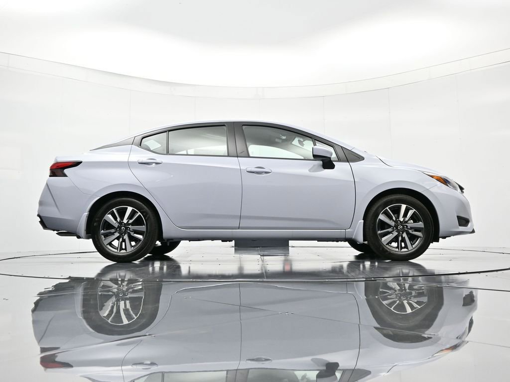 New 2025 Nissan Versa SV w/ Trunk Package FWD image 39
