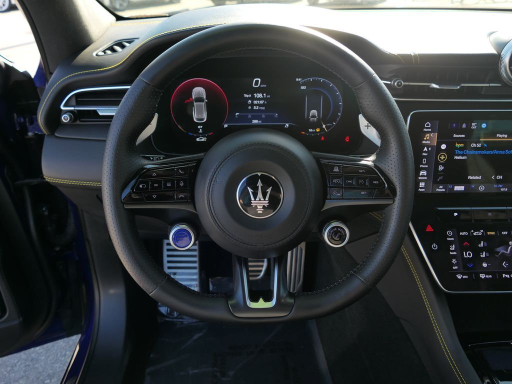 Used 2024 Maserati Grecale Trofeo AWD/4WD image 35