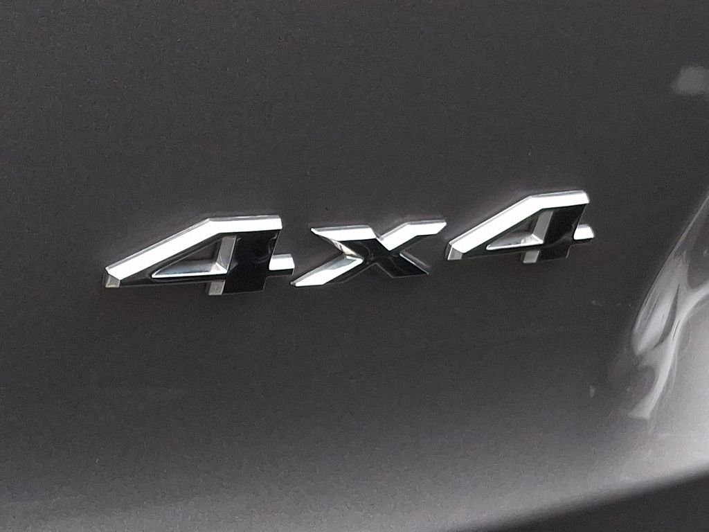 Used 2019 Jeep Cherokee Limited image 28