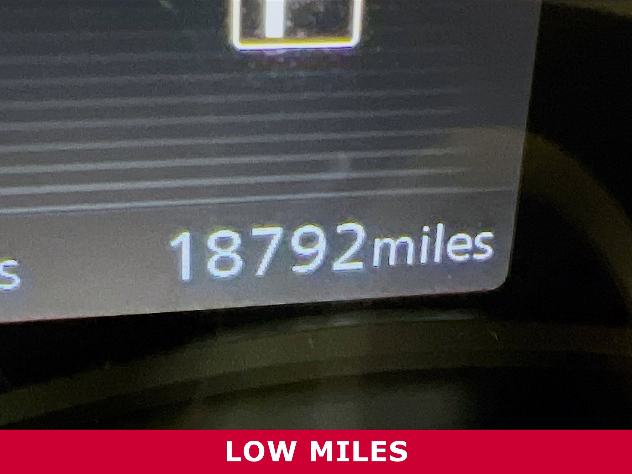 Used 2023 Nissan Kicks SV image 15