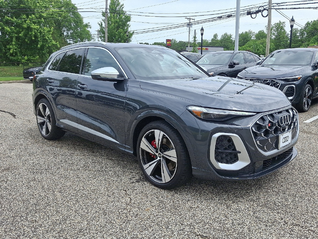 New 2026 Audi SQ5 Premium Plus AWD/4WD image 2