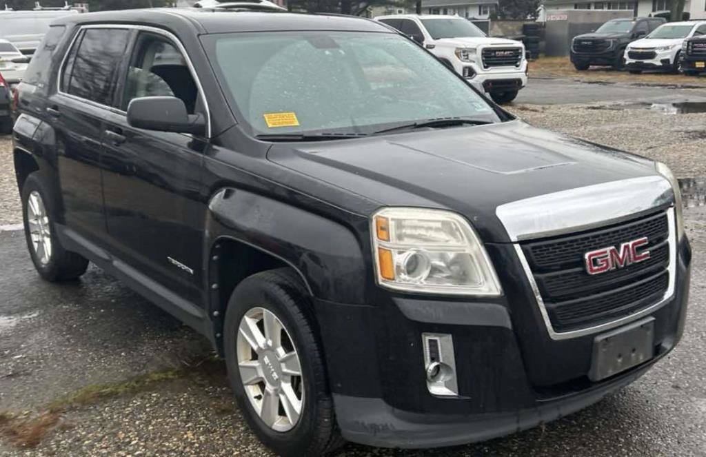 Used 2011 GMC Terrain SLE image 1