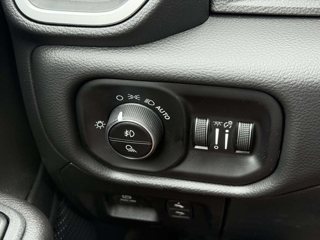 New 2026 RAM 1500 Big Horn AWD/4WD image 27