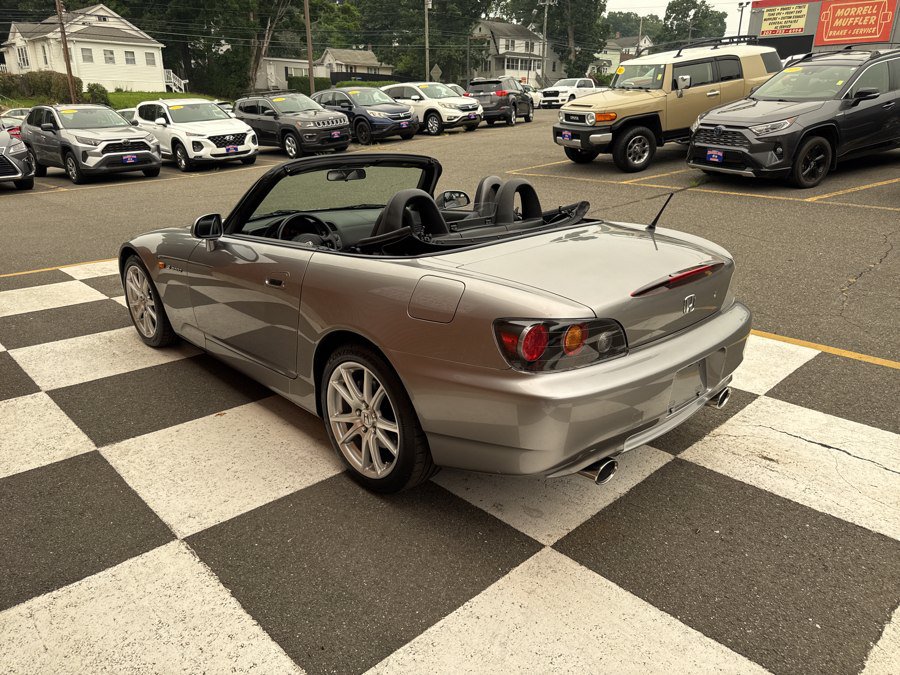 Used 2004 Honda S2000 image 22