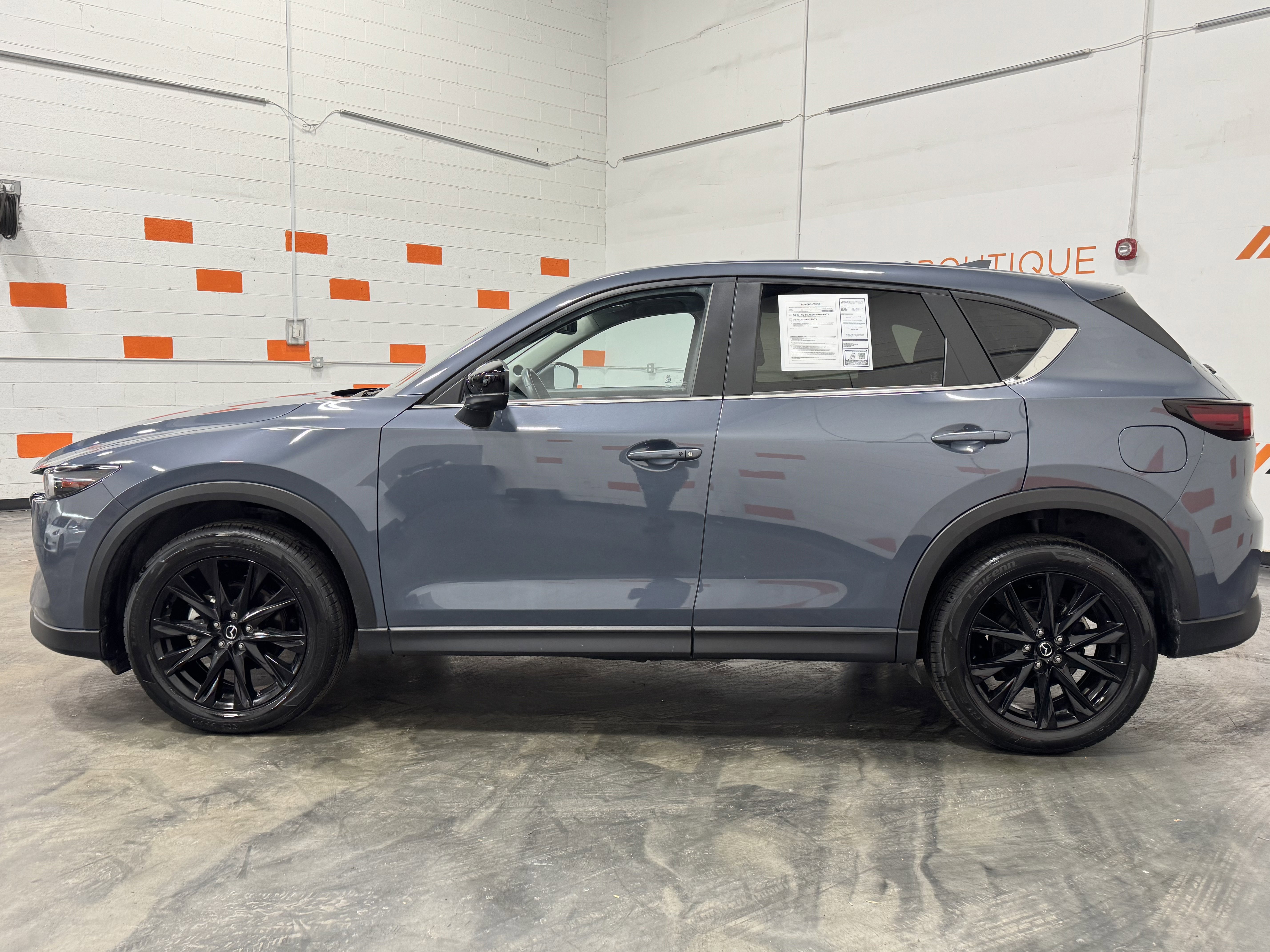 Used 2024 MAZDA CX-5 Carbon Edition image 9