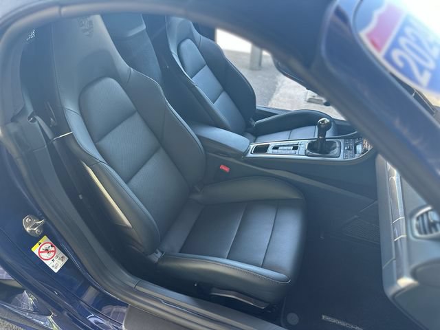 Used 2024 Porsche 718 Boxster S RWD image 25